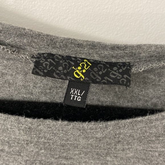 Walmart G21 Women’s grey graphic muscle tee - size XXL. Plus size - Picture 3 of 5